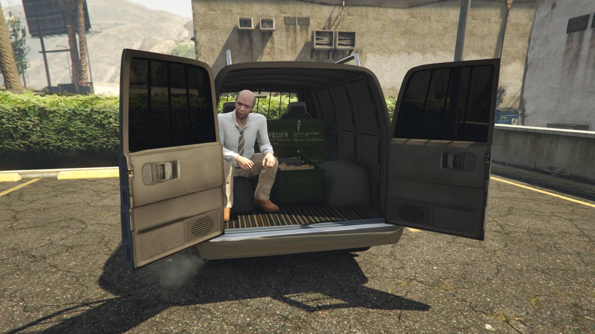 Специальное предложение в GTA Online: скидки на оружие и снаряжение до 31 июля