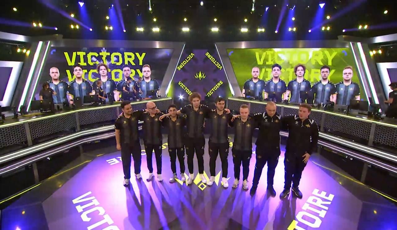 BBL побеждает Vitality в напряженной серии и забирает слот в плей-офф