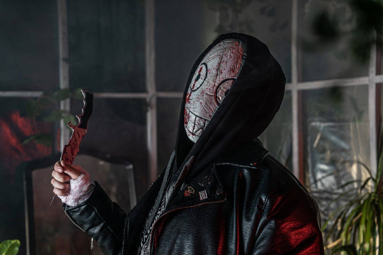 Косплеер воплотил образ Фрэнка Моррисона из Dead by Daylight