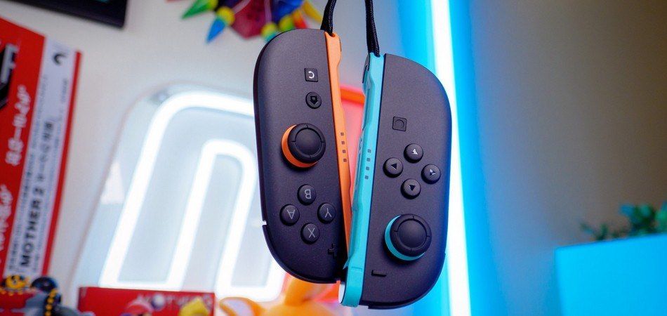 Nintendo обновляет патент на инновационное устройство с двумя съемными экранами