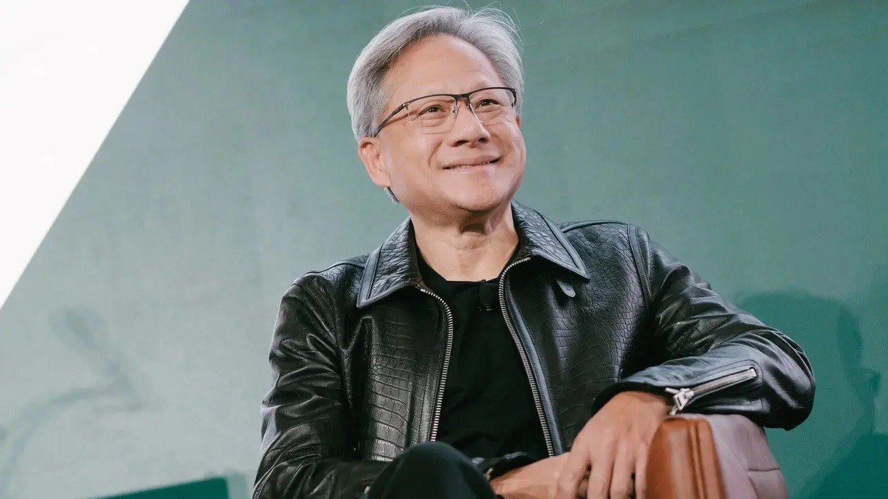 Глава NVIDIA продал акции на 324 миллиона долларов, вызвав волну переживаний среди инвесторов
